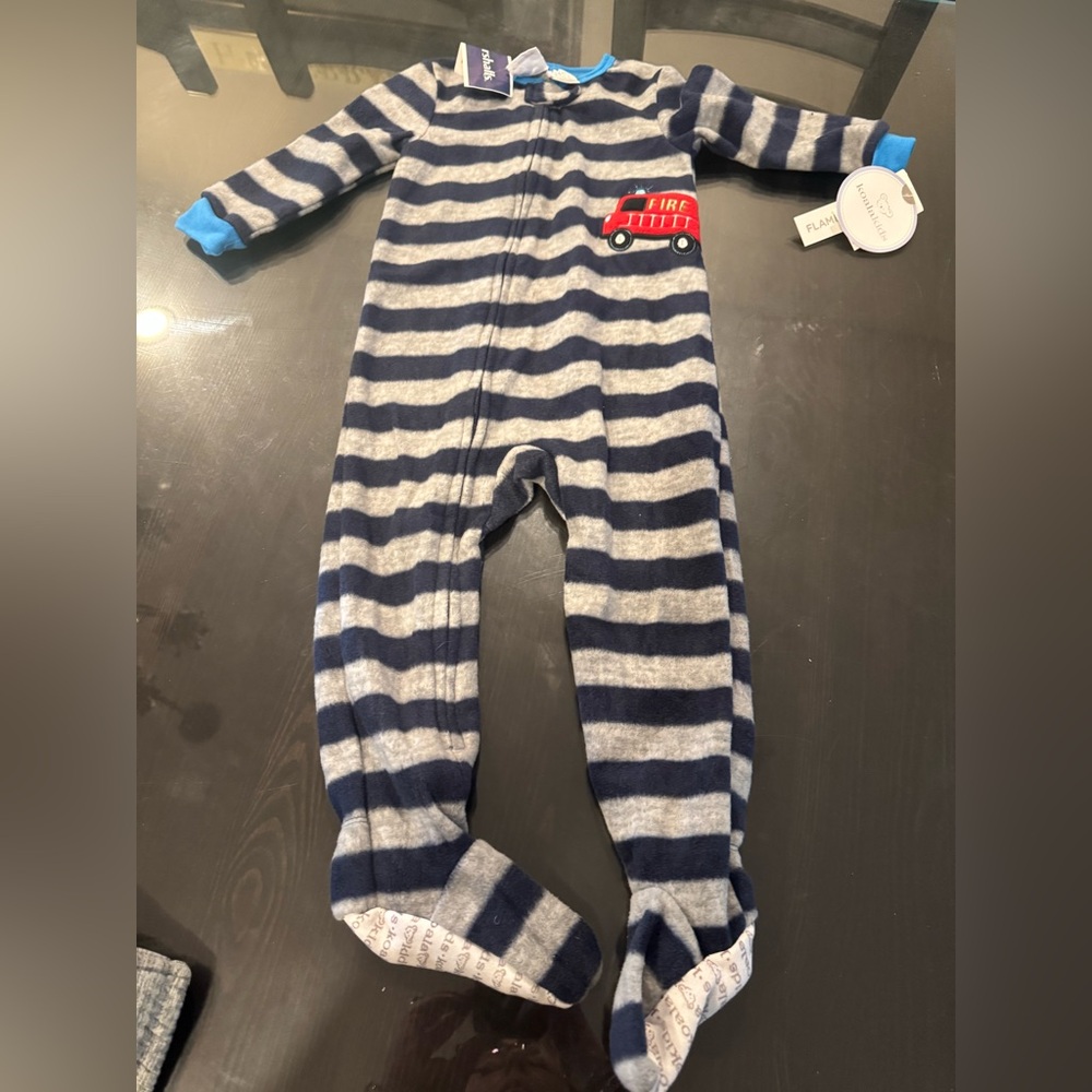 Source Unknown Navy and Gray Striped Kids Footie